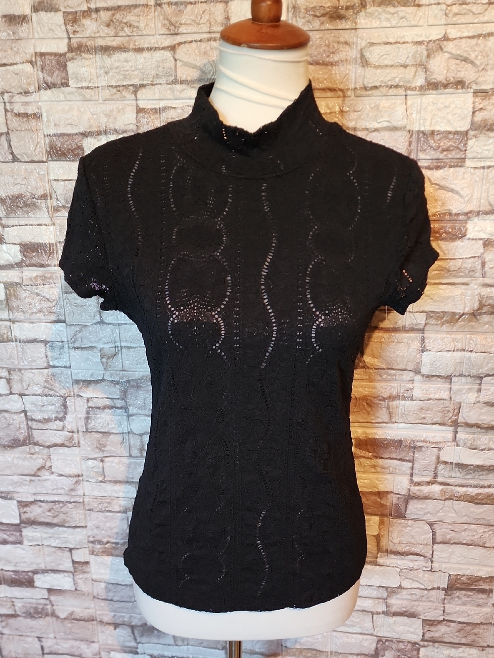 Antropologie Black Lace Mock Neck Short Sleeve Top